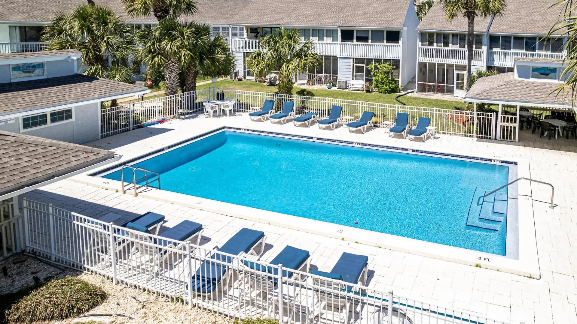 Sandpiper Cove 2133- By Holiday Isle Properties Destin Apartment