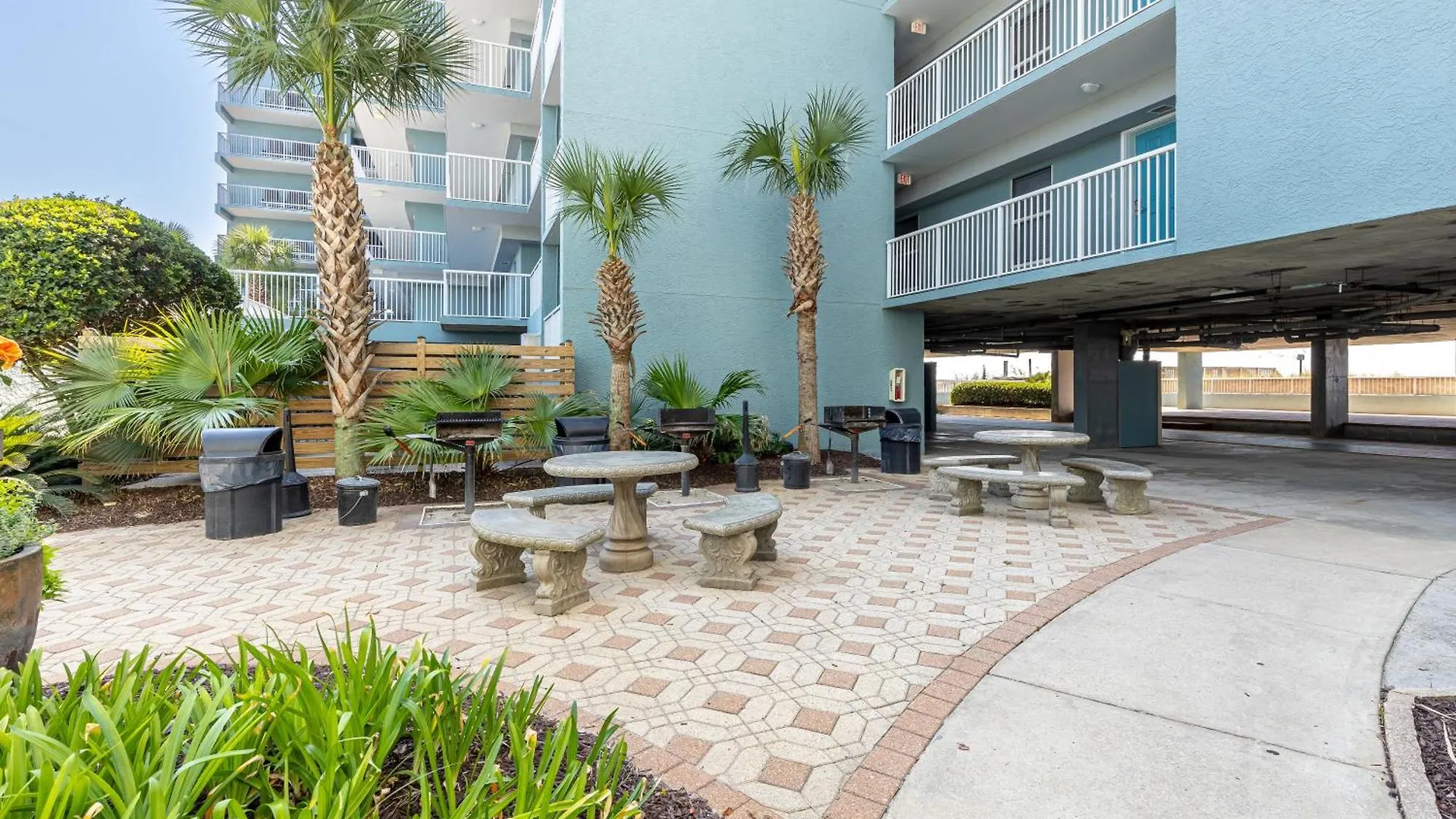 Sandpiper Cove 2133- By Holiday Isle Properties Destin Apartment